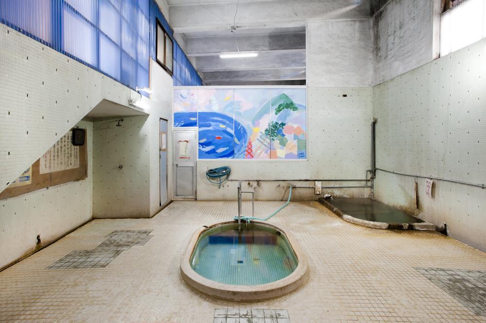 Art House Project The Row House Of Hamawaki Hotel Бепу Екстериор снимка