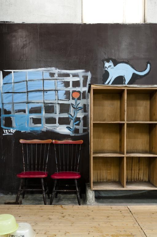 Art House Project The Row House Of Hamawaki Hotel Бепу Екстериор снимка